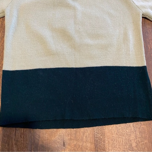 Vintage 70s Laurel and Hardy Graphic Sweater - Picture 8 of 9